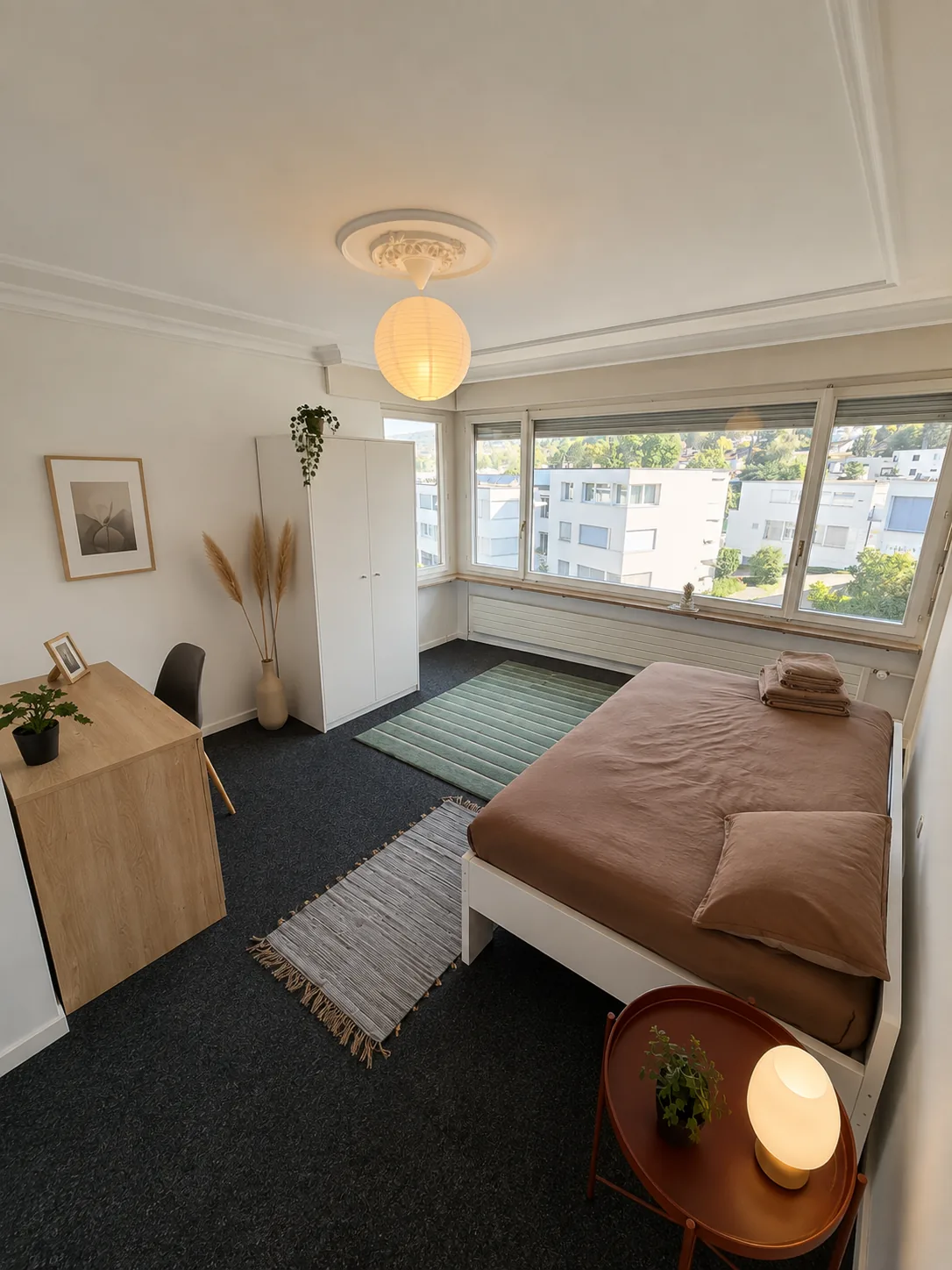 Helles, grosszügiges 20 m² Zimmer in ruhiger Lage in Zollikon